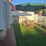 Πανσιόν Claudia's House Santa Teresa Gallura