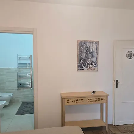 Πανσιόν Claudia's House 3*