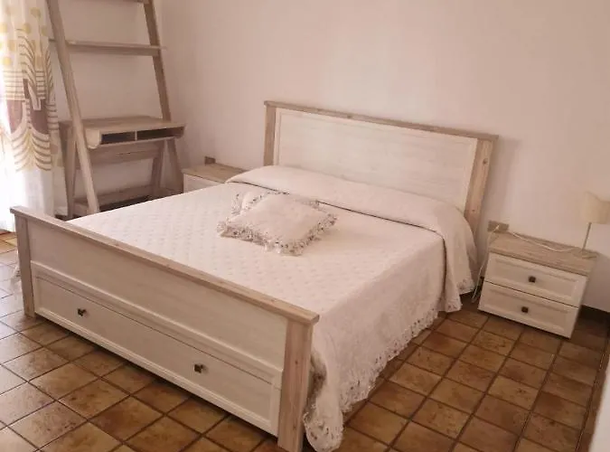 Claudia's House Guest house