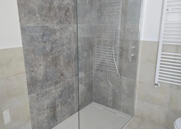 Claudia's House Guest house