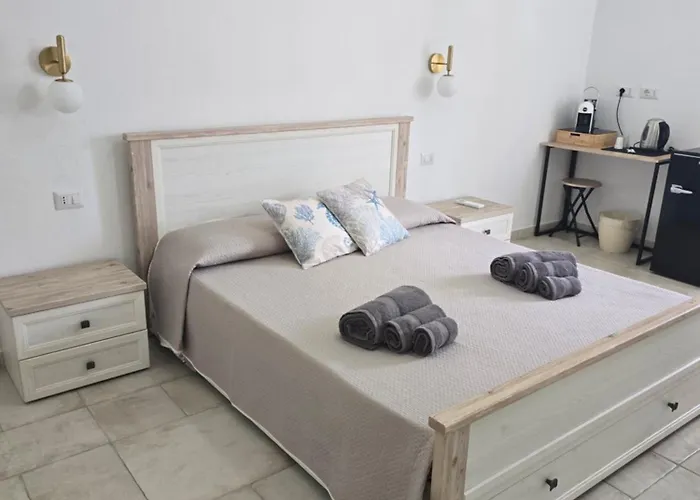 Claudia's House Guest house