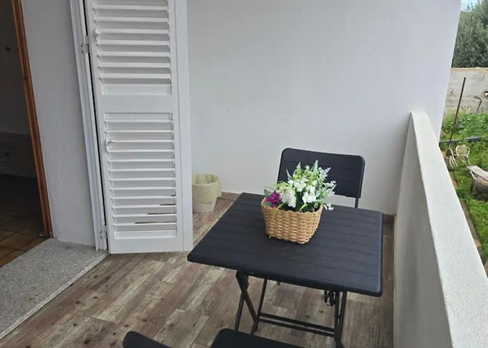 Πανσιόν Claudia's House 3*